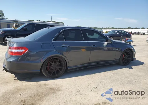 2012 Mercedes-Benz E 63 Amg z USA, uszkodzony, nr VIN WDDHF7EB4CA634579